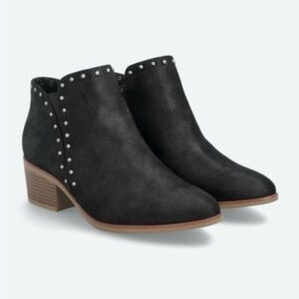 MIA Dawsyn Faux Leather Studded Ankle Boot Size 8